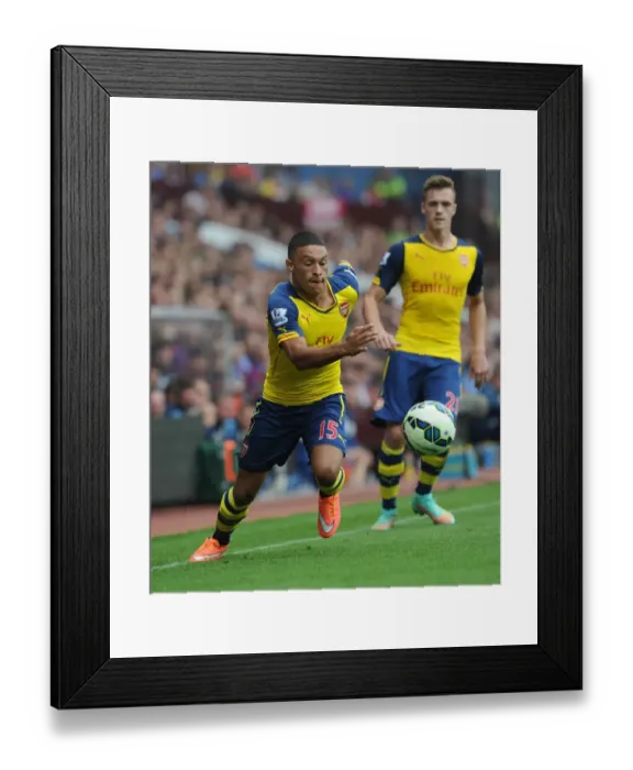 Framed Print : Alex Oxlade-Chamberlain: In Action for Arsenal Against Aston Villa, Premier League 2014-15
