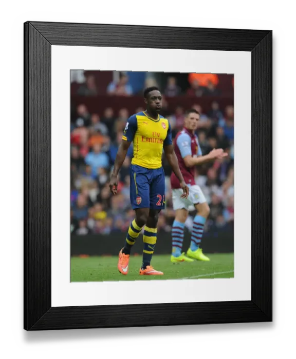 Framed Print : Danny Welbeck in Action: Arsenal vs. Aston Villa, Premier League 2014-15