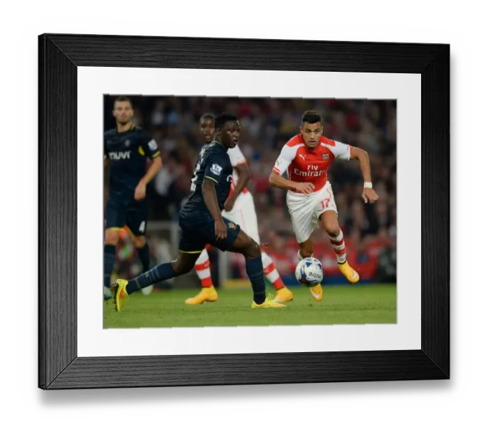 Framed Print : Sanchez vs. Wanyama: A Footballing Showdown at the Emirates - Arsenal vs. Southampton, League Cup 2014 / 15 Framed Print : Sanchez vs. Wanyama: A Footballing Showdown at the Emirates - Arsenal vs. Southampton, League Cup 2014 / 15