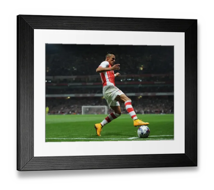 Framed Print : Alexis Sanchez in Action: Arsenal vs. Southampton, Capital One Cup 2014 / 15 Framed Print : Alexis Sanchez in Action: Arsenal vs. Southampton, Capital One Cup 2014 / 15