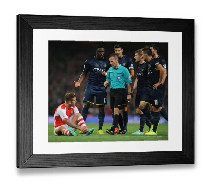 Framed Print : Arsenal vs Southampton: Wilshere vs Wanyama & Tadic - League Cup Clash Intensifies Framed Print : Arsenal vs Southampton: Wilshere vs Wanyama & Tadic - League Cup Clash Intensifies
