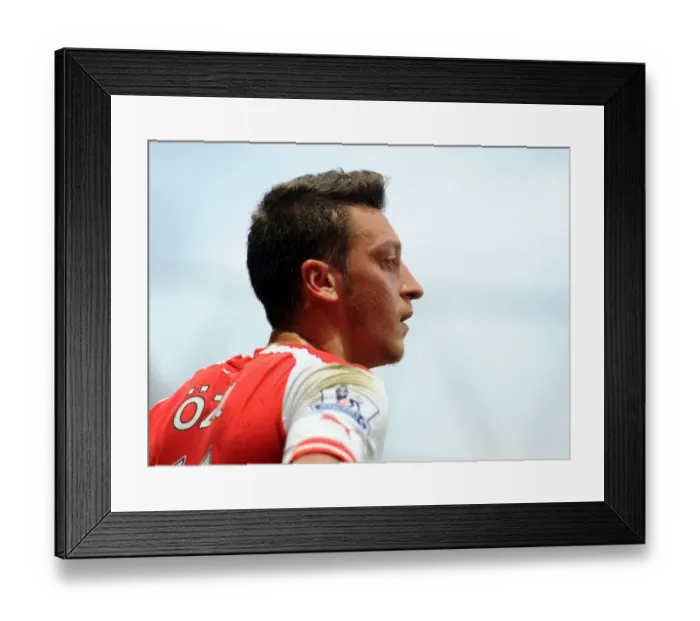 Framed Print : Mesut Ozil in Action: Arsenal vs. Tottenham, Premier League 2014-15 Framed Print : Mesut Ozil in Action: Arsenal vs. Tottenham, Premier League 2014-15