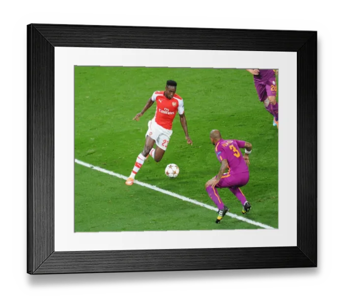 Framed Print : Clash of the Titans: Welbeck vs. Melo - Arsenal's Champions League Battle (2014) Framed Print : Clash of the Titans: Welbeck vs. Melo - Arsenal's Champions League Battle (2014)