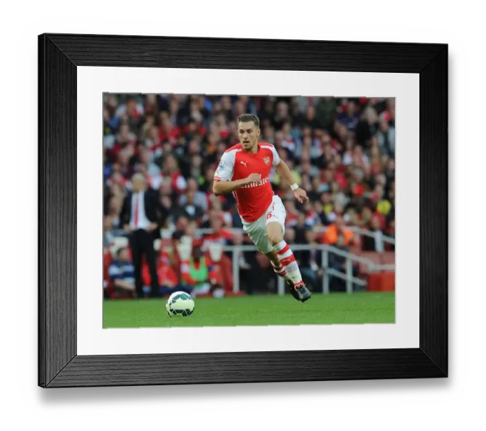 Framed Print : Aaron Ramsey in Action: Arsenal vs Hull City, Premier League 2014-15 Framed Print : Aaron Ramsey in Action: Arsenal vs Hull City, Premier League 2014-15