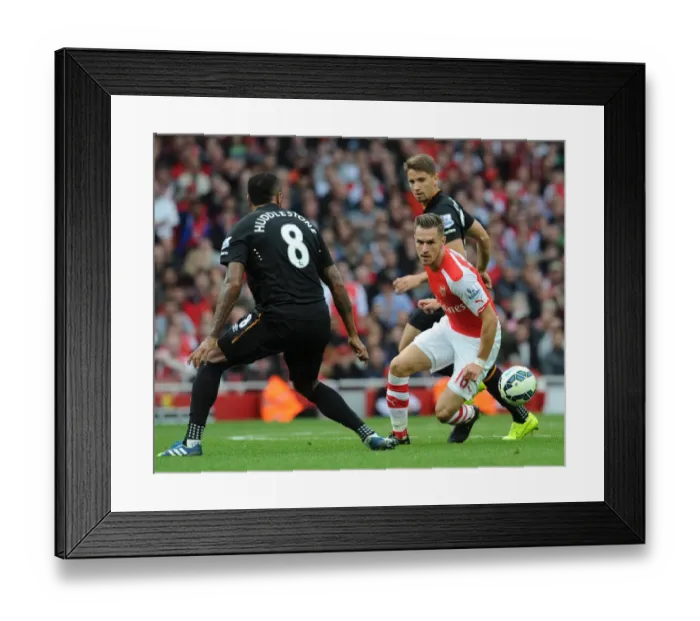 Framed Print : Aaron Ramsey (Arsenal) Tom Huddlestone (Hull). Arsenal 2: 2 Hull City. Barclays Premier League