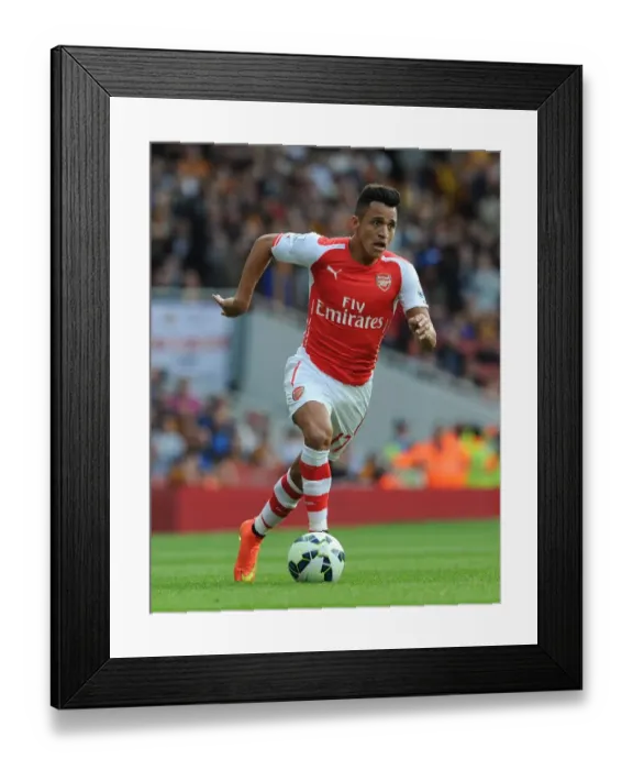 Framed Print : Alexis Sanchez: Arsenal's Dynamic Force against Hull City, Premier League 2014-15 Framed Print : Alexis Sanchez: Arsenal's Dynamic Force against Hull City, Premier League 2014-15