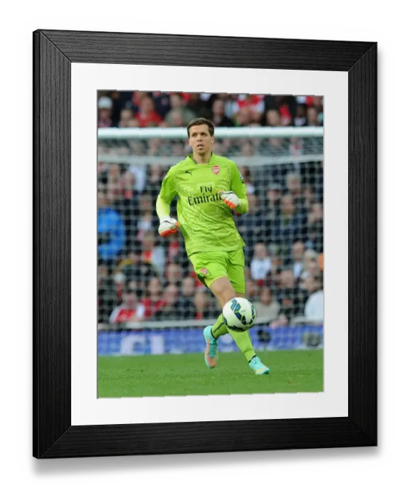 Framed Print : Wojciech Szczesny: Arsenal's Wall Against Hull City (2014-15) Framed Print : Wojciech Szczesny: Arsenal's Wall Against Hull City (2014-15)