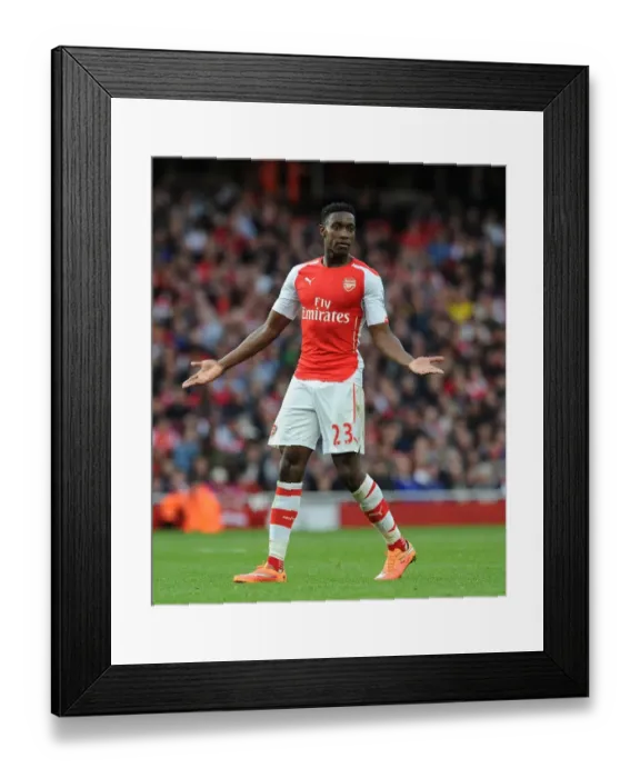 Framed Print : Danny Welbeck in Action: Arsenal vs. Hull City, Premier League 2014-15