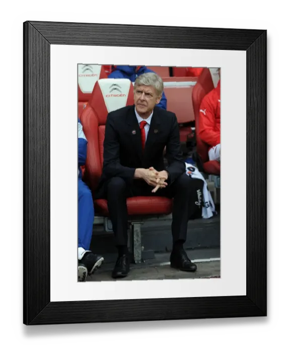 Framed Print : Arsene Wenger: Arsenal Manager before Arsenal vs Hull City (2014-15) Framed Print : Arsene Wenger: Arsenal Manager before Arsenal vs Hull City (2014-15)