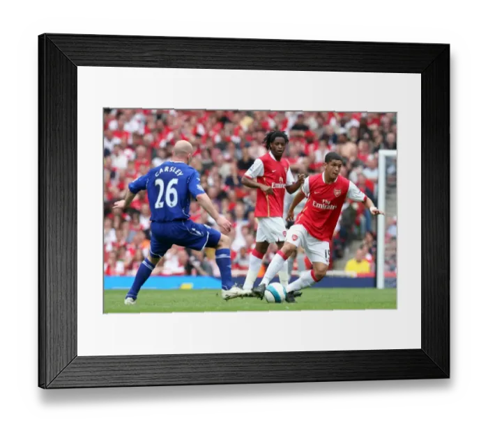 Framed Print : Denilson (Arsenal) Lee Carsley (Everton)