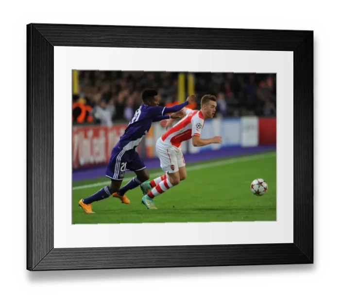 Framed Print : RSC Anderlecht v Arsenal FC - UEFA Champions League Framed Print : RSC Anderlecht v Arsenal FC - UEFA Champions League