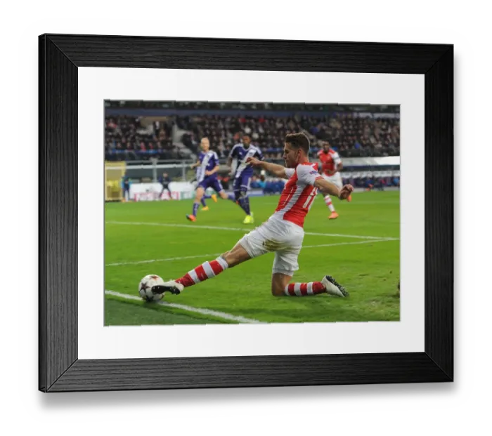 Framed Print : Aaron Ramsey in Action: Arsenal vs. RSC Anderlecht, UEFA Champions League 2014-15