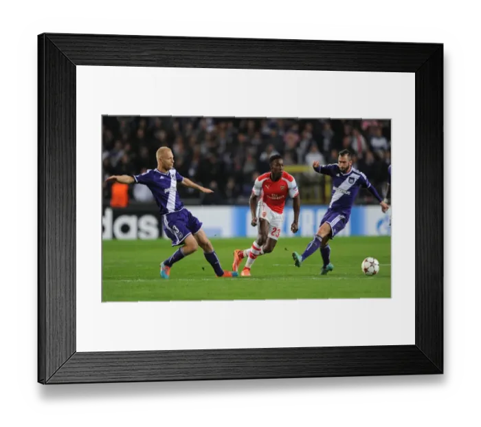Framed Print : Anderlecht vs. Arsenal: Tense Moment between Oxlade-Chamberlain and Deschacht Framed Print : Anderlecht vs. Arsenal: Tense Moment between Oxlade-Chamberlain and Deschacht