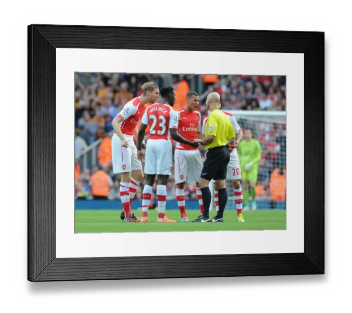 Framed Print : Arsenal Players Protest to Referee during Arsenal v Hull City Match, 2014-15 Premier League Framed Print : Arsenal Players Protest to Referee during Arsenal v Hull City Match, 2014-15 Premier League
