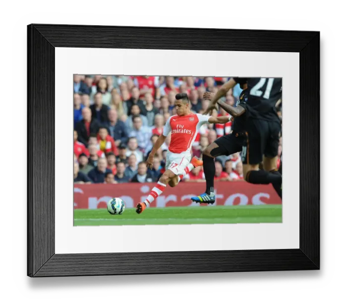 Framed Print : Alexis Sanchez Stuns Hull City: Premier League Goal at Emirates Stadium