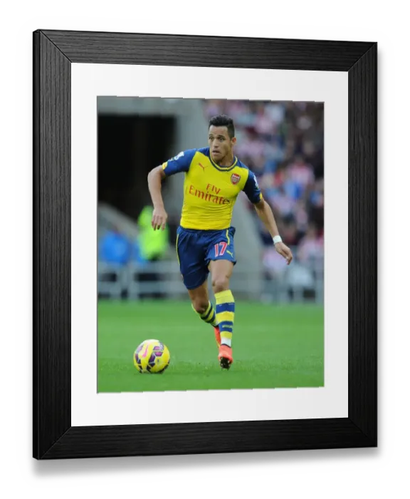 Framed Print : Alexis Sanchez in Action: Sunderland vs. Arsenal, Premier League 2014 / 15 Framed Print : Alexis Sanchez in Action: Sunderland vs. Arsenal, Premier League 2014 / 15