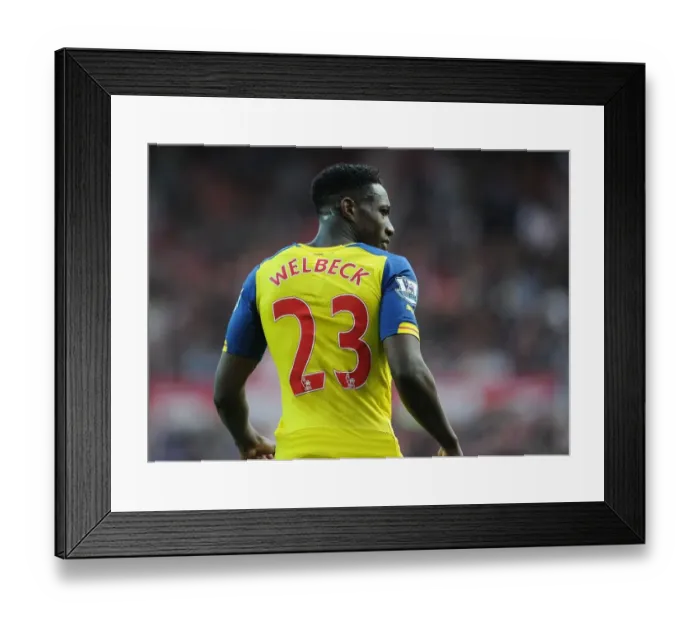 Framed Print : Danny Welbeck in Action: Arsenal vs. Sunderland, Premier League 2014 / 15