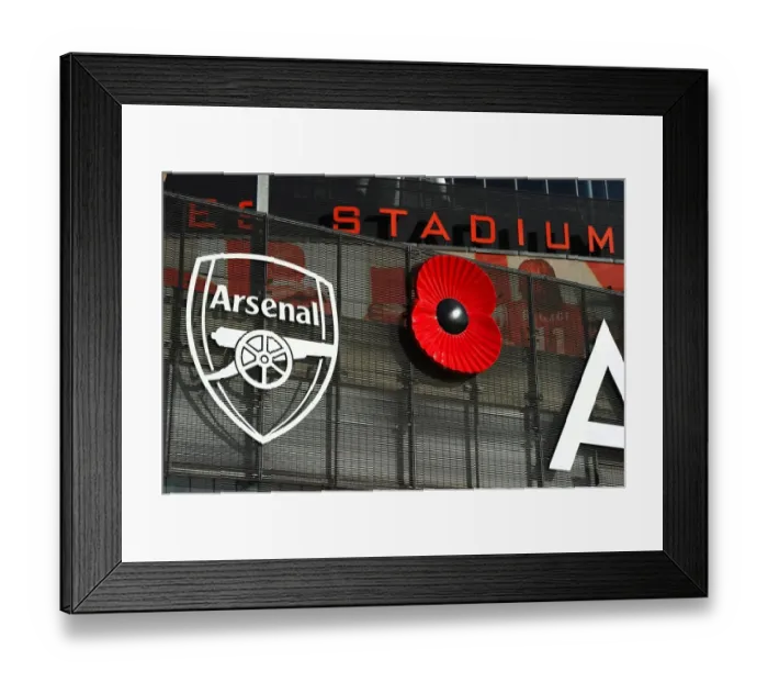 Framed Print : Arsenal vs. Burnley: Poppy Tribute at Emirates Stadium, Premier League 2014 / 15