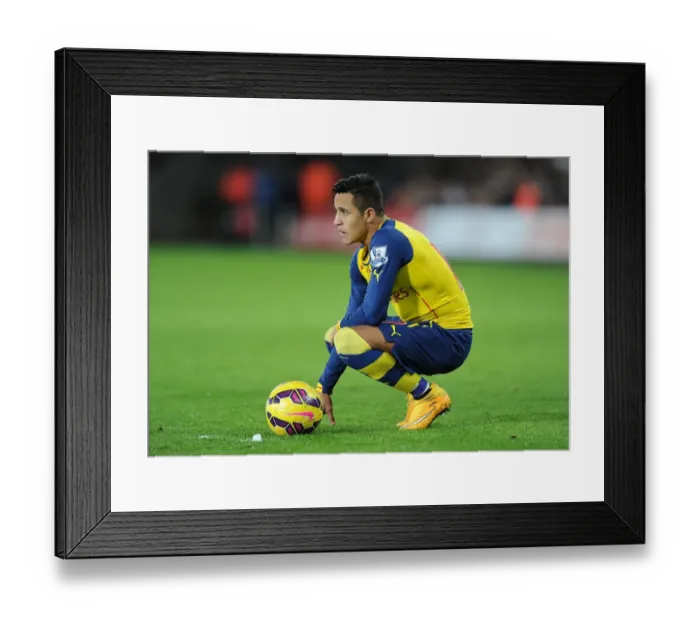 Framed Print : Alexis Sanchez in Action: Swansea City vs. Arsenal, Premier League 2014-15 Framed Print : Alexis Sanchez in Action: Swansea City vs. Arsenal, Premier League 2014-15