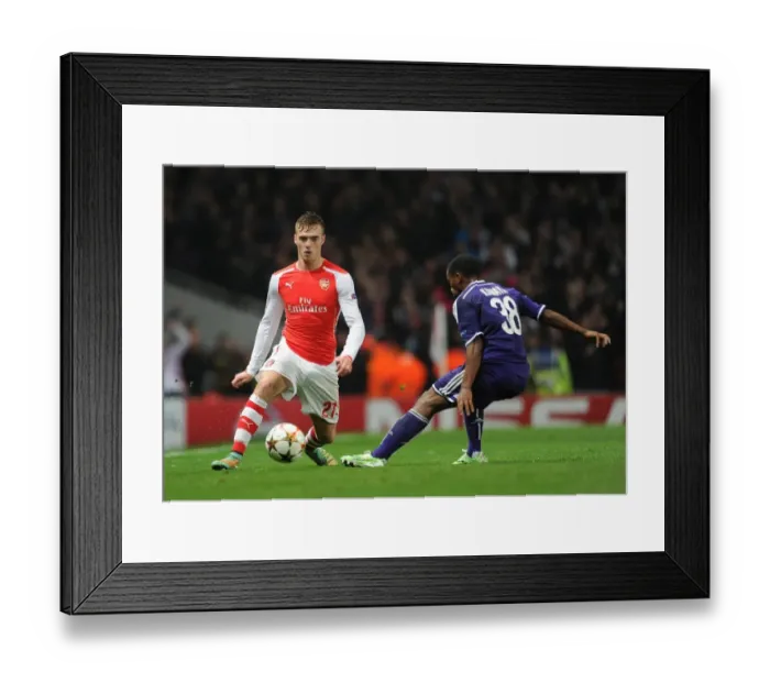 Framed Print : Calum Chambers (Arsenal) Andy Kawaga (Anderlecht). Arsenal 3: 3 Anderlecht. UEFA Champions League
