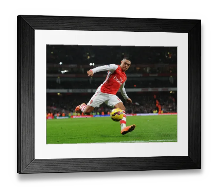 Framed Print : Alex Oxlade-Chamberlain in Action: Arsenal vs Manchester United, Premier League 2014-15 Framed Print : Alex Oxlade-Chamberlain in Action: Arsenal vs Manchester United, Premier League 2014-15