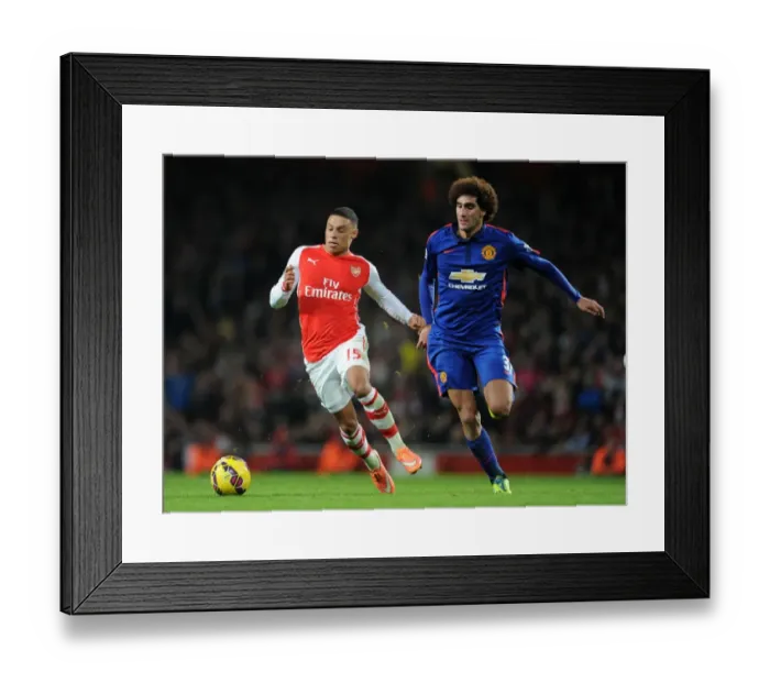 Framed Print : Clash of Midfield Titans: Oxlade-Chamberlain vs Fellaini (Arsenal vs Manchester United, 2014-15) Framed Print : Clash of Midfield Titans: Oxlade-Chamberlain vs Fellaini (Arsenal vs Manchester United, 2014-15)