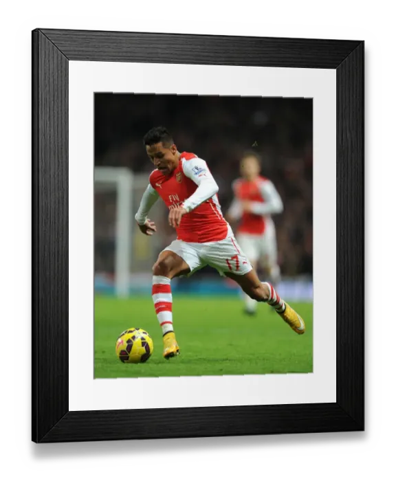 Framed Print : Alexis Sanchez in Action: Arsenal vs Manchester United, Premier League 2014-15
