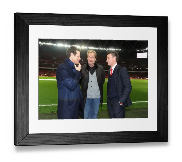 Framed Print : Arsenal's Koscielny Mingles with Jim Carrey and Jeff Daniels Before Arsenal vs Manchester United Framed Print : Arsenal's Koscielny Mingles with Jim Carrey and Jeff Daniels Before Arsenal vs Manchester United