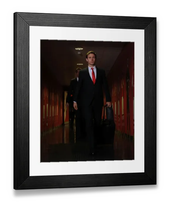 Framed Print : Nacho Monreal Approaches the Pitch: Arsenal vs Manchester United, Premier League 2014-15