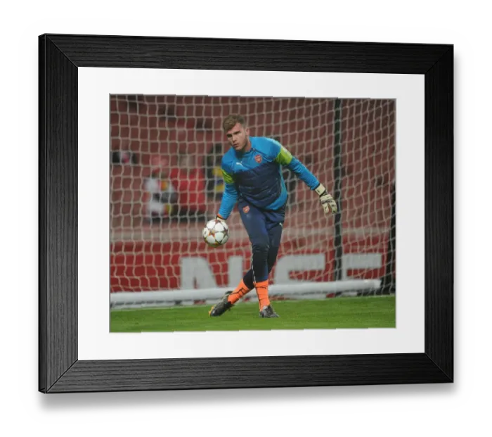 Framed Print : Ryan Huddart (Arsenal). Arsenal 2: 0 Borussia Dortmund. UEFA Champions League. Group D Framed Print : Ryan Huddart (Arsenal). Arsenal 2: 0 Borussia Dortmund. UEFA Champions League. Group D