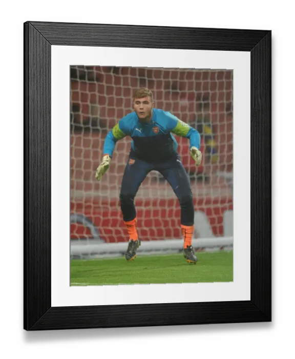 Framed Print : Arsenal Defeats Borussia Dortmund 2-0 in UEFA Champions League Group D: Ryan Huddart's Victory at Emirates Stadium