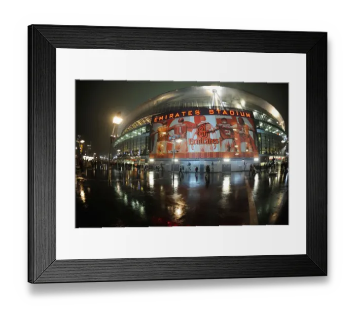 Framed Print : Arsenal vs Borussia Dortmund: Emirates Stadium - UEFA Champions League 2014-15 Framed Print : Arsenal vs Borussia Dortmund: Emirates Stadium - UEFA Champions League 2014-15