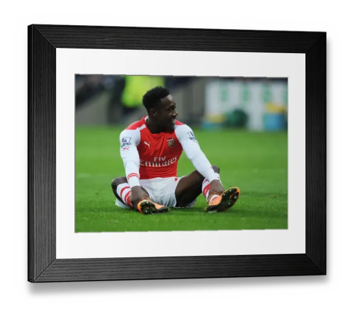 Framed Print : Danny Welbeck in Action: West Bromwich Albion vs. Arsenal, Premier League 2014 / 15 Framed Print : Danny Welbeck in Action: West Bromwich Albion vs. Arsenal, Premier League 2014 / 15