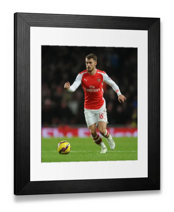 Framed Print : Aaron Ramsey in Action: Arsenal vs Southampton, Premier League 2014-15