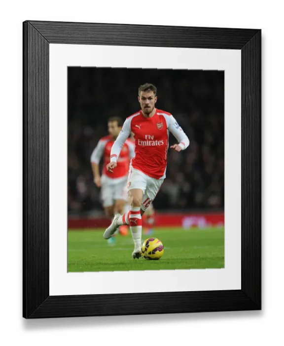 Framed Print : Aaron Ramsey in Action: Arsenal vs Southampton, Premier League 2014-15