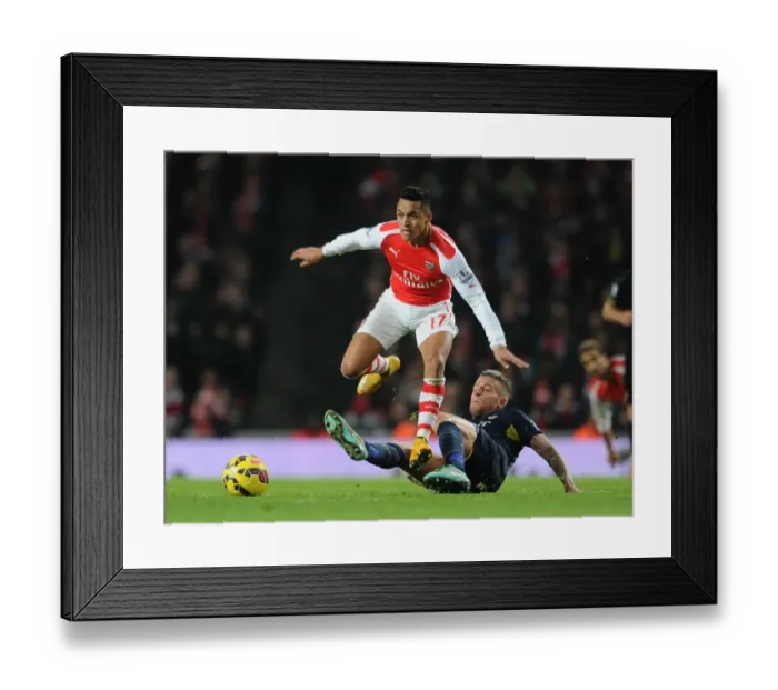 Framed Print : Alexis Sanchez's Magic Moment: Slipping Past Toby Alderweireld (Arsenal vs. Southampton, 2014-15)