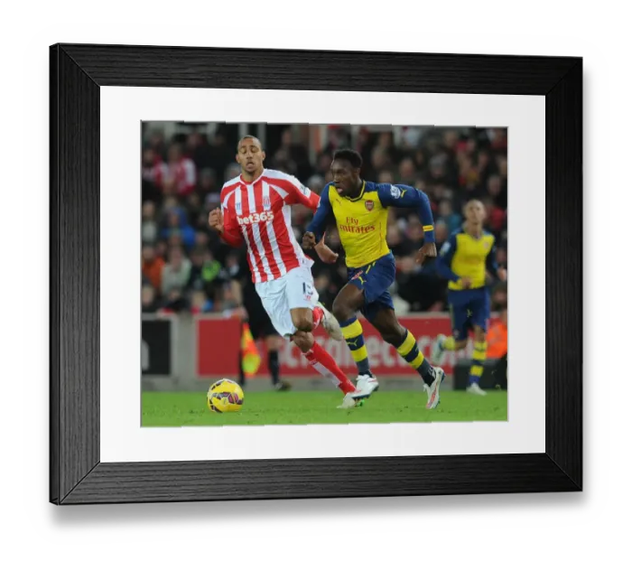 Framed Print : Danny Welbeck vs. Steven Nzonzi: Intense Battle in Stoke City vs. Arsenal (Premier League 2014-15) Framed Print : Danny Welbeck vs. Steven Nzonzi: Intense Battle in Stoke City vs. Arsenal (Premier League 2014-15)