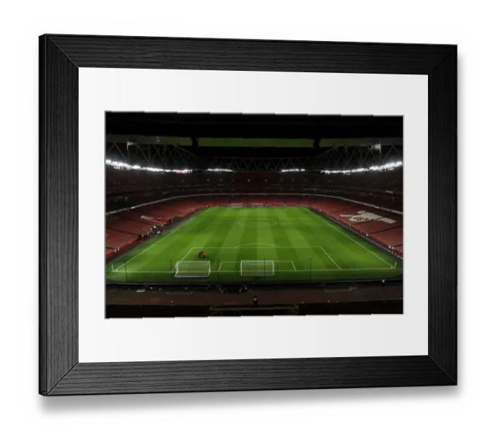 Framed Print : Arsenal at Emirates: Arsenal vs Southampton, Premier League 2014-15 Framed Print : Arsenal at Emirates: Arsenal vs Southampton, Premier League 2014-15
