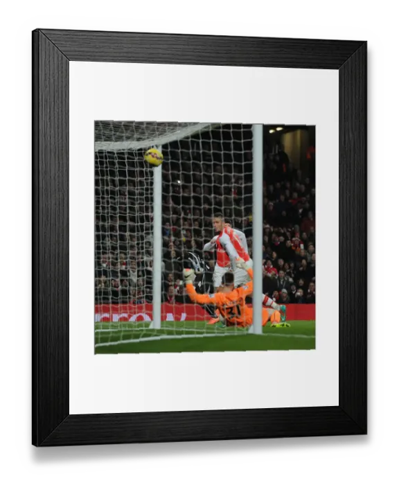 Framed Print : Giroud Scores: Arsenal vs. Newcastle United, Premier League 2014 / 15 Framed Print : Giroud Scores: Arsenal vs. Newcastle United, Premier League 2014 / 15