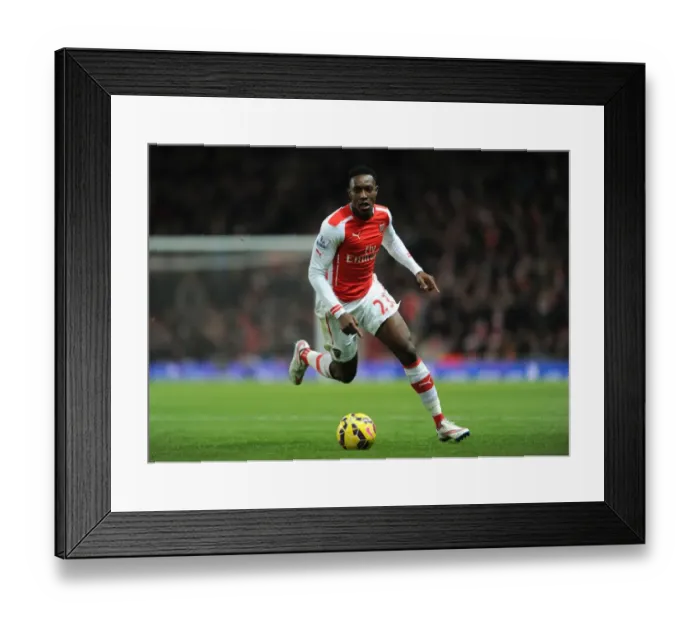 Framed Print : Arsenal's Welbeck in Action: Arsenal vs. Newcastle United, Premier League 2014 / 15