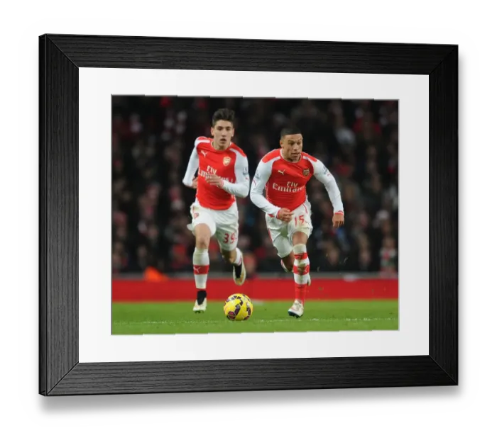 Framed Print : Arsenal's Oxlade-Chamberlain and Bellerin in Action against Newcastle United (2014 / 15) Framed Print : Arsenal's Oxlade-Chamberlain and Bellerin in Action against Newcastle United (2014 / 15)