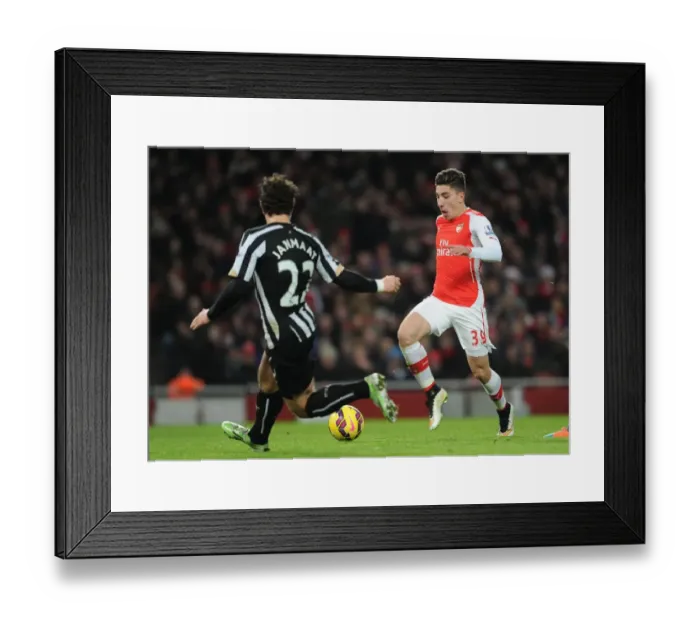 Framed Print : Bellerin vs Janmaat: Intense Battle at Emirates Stadium - Arsenal vs Newcastle United, Premier League 2014 / 15 Framed Print : Bellerin vs Janmaat: Intense Battle at Emirates Stadium - Arsenal vs Newcastle United, Premier League 2014 / 15