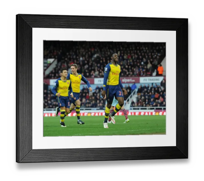 Framed Print : Danny Welbeck Scores Arsenal's Second Goal Against West Ham United (2014-15)
