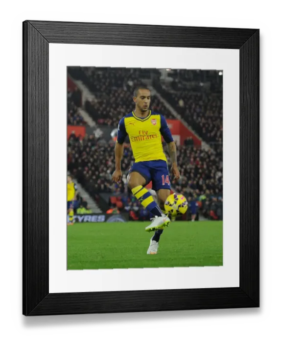 Framed Print : Theo Walcott in Action: Southampton vs. Arsenal, Premier League 2014-15