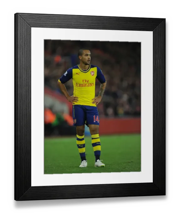 Framed Print : Theo Walcott in Action: Southampton vs. Arsenal, Premier League 2014-15
