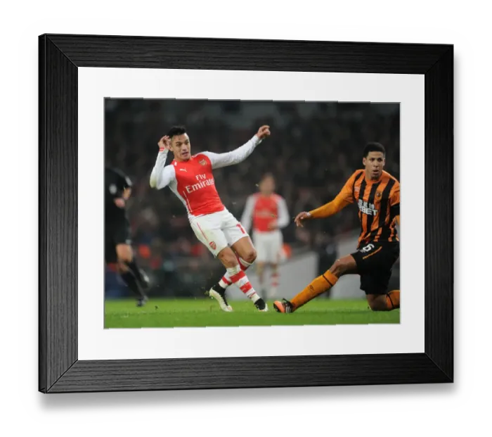 Framed Print : Alexis Sanchez Scores Against Curtis Davies: Arsenal vs Hull City, FA Cup 2014-15
