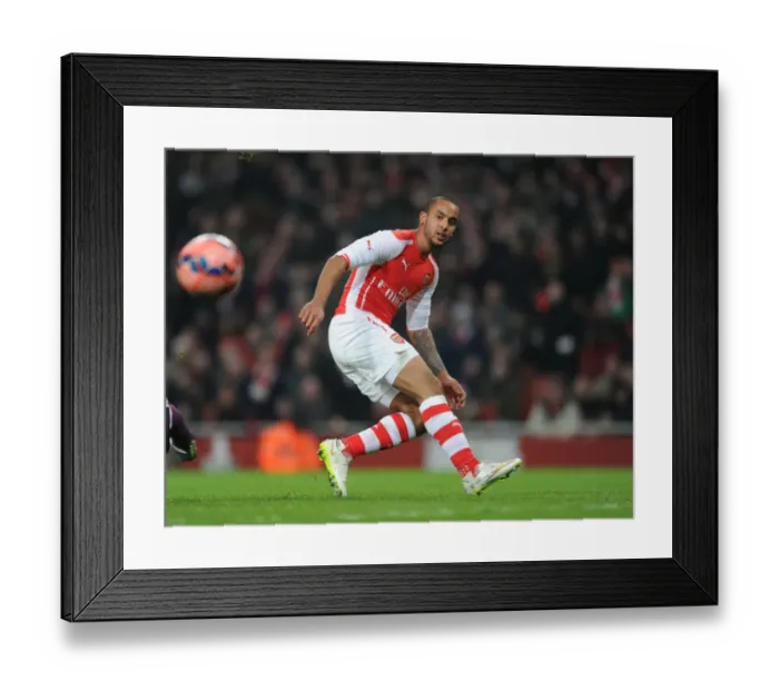 Framed Print : Theo Walcott in Action: Arsenal vs Hull City, FA Cup 2014-15 Framed Print : Theo Walcott in Action: Arsenal vs Hull City, FA Cup 2014-15