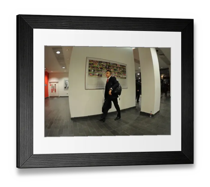 Framed Print : Arsenal's Alexis Sanchez Heads to the Changing Room Before FA Cup Match vs Hull City