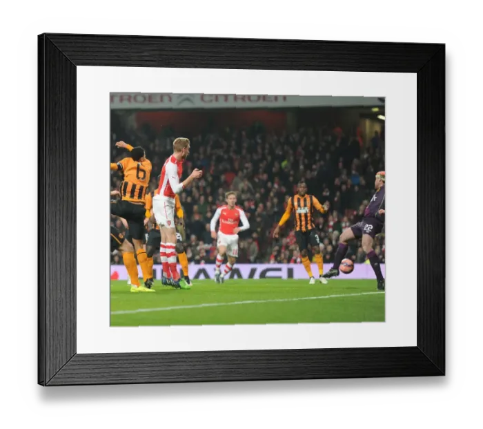 Framed Print : Mertesacker's FA Cup-Winning Header: Arsenal Triumphs Over Hull City