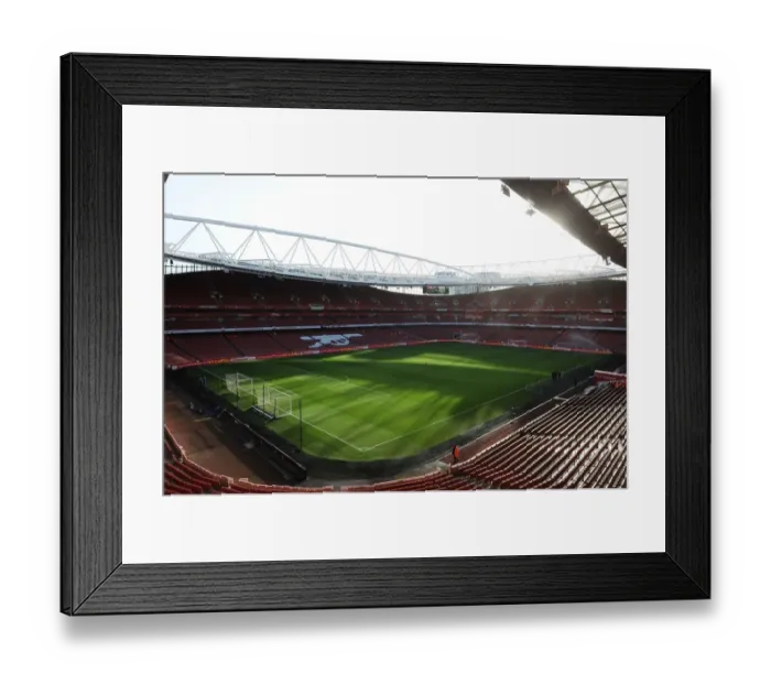 Framed Print : Arsenal vs Stoke City: Premier League Clash at Emirates Stadium, 2014-15